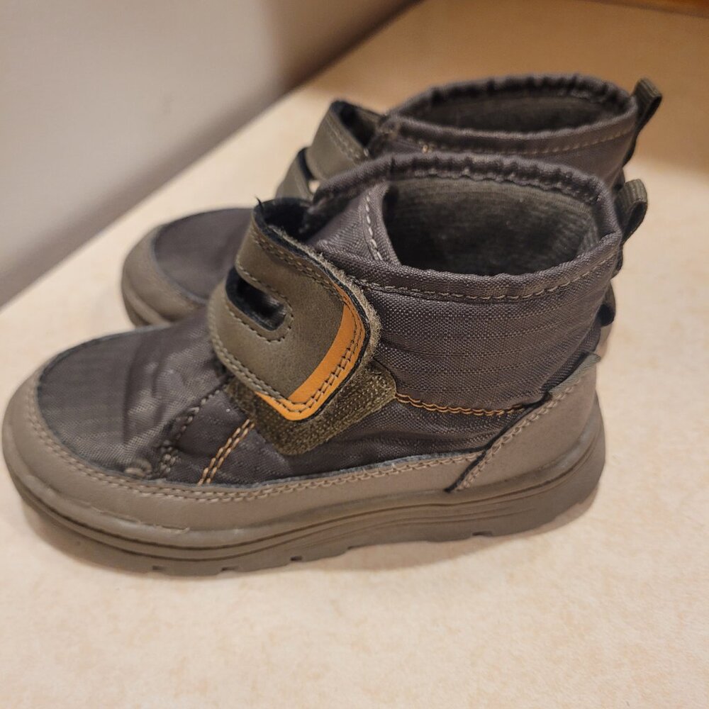 Carter's boots - Picture 3 of 6